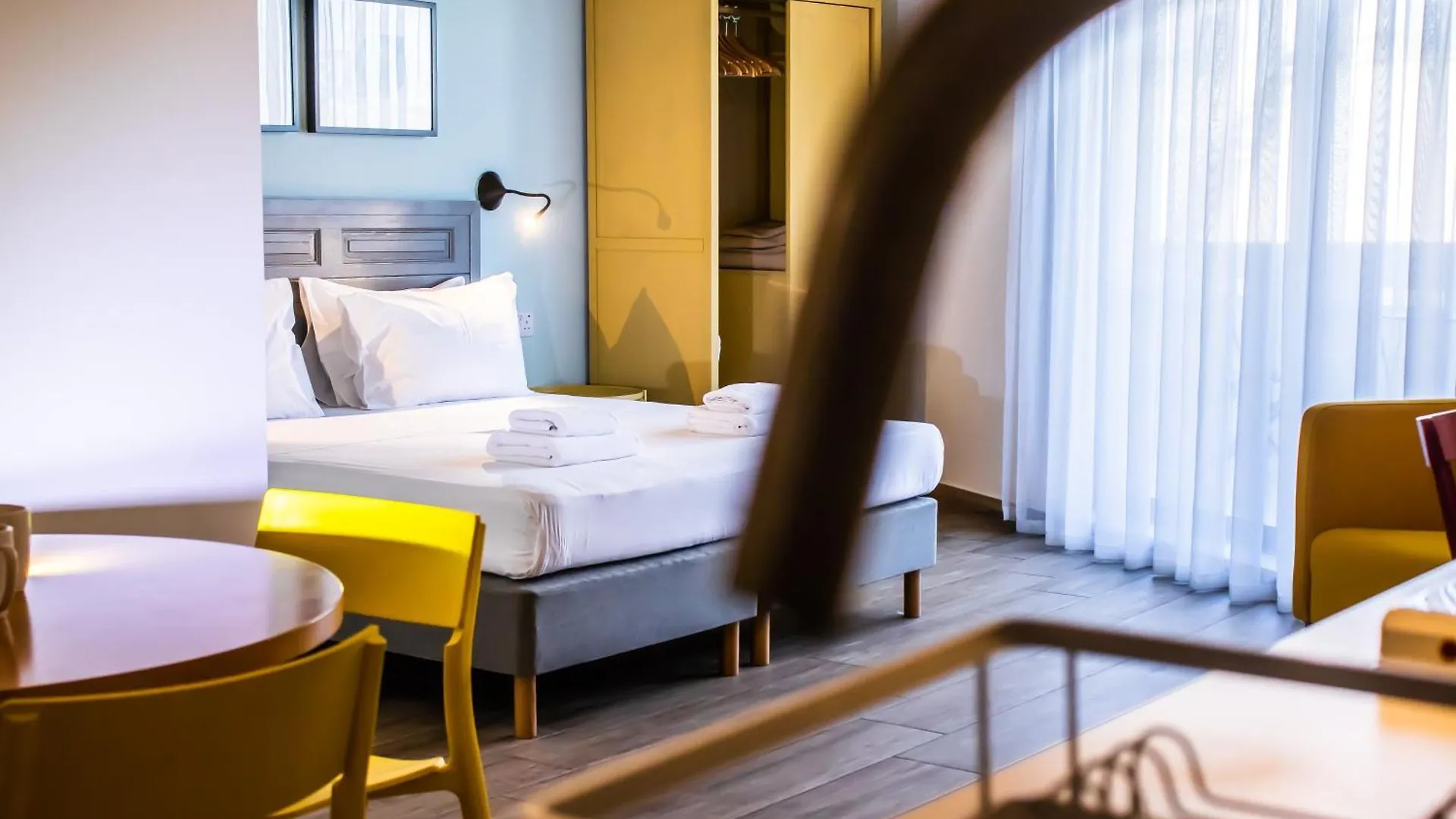 Chapter 5 Hotel Ta Xbiex 0*,  Malte